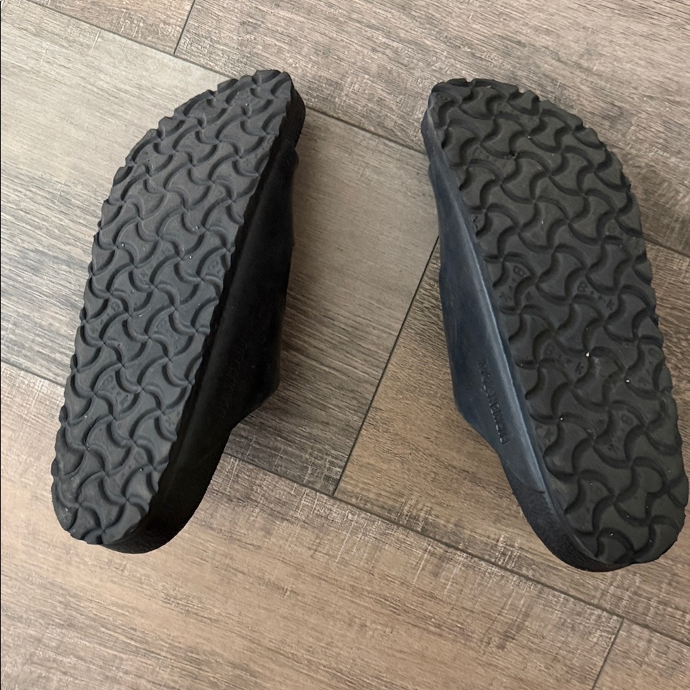 Birkenstock Black Double-Buckle Slide Sandals - Picture 2 of 4